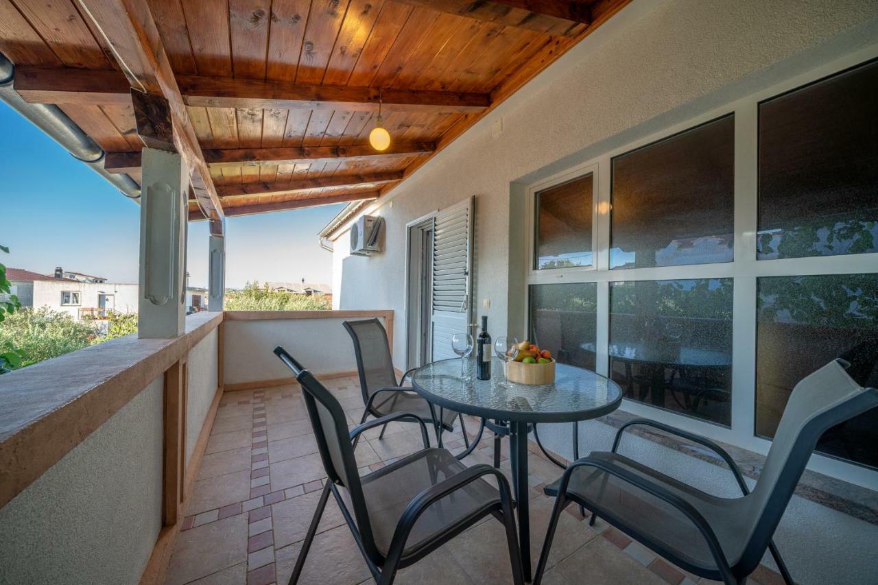 Apartmani Pataca Vodice Exterior foto