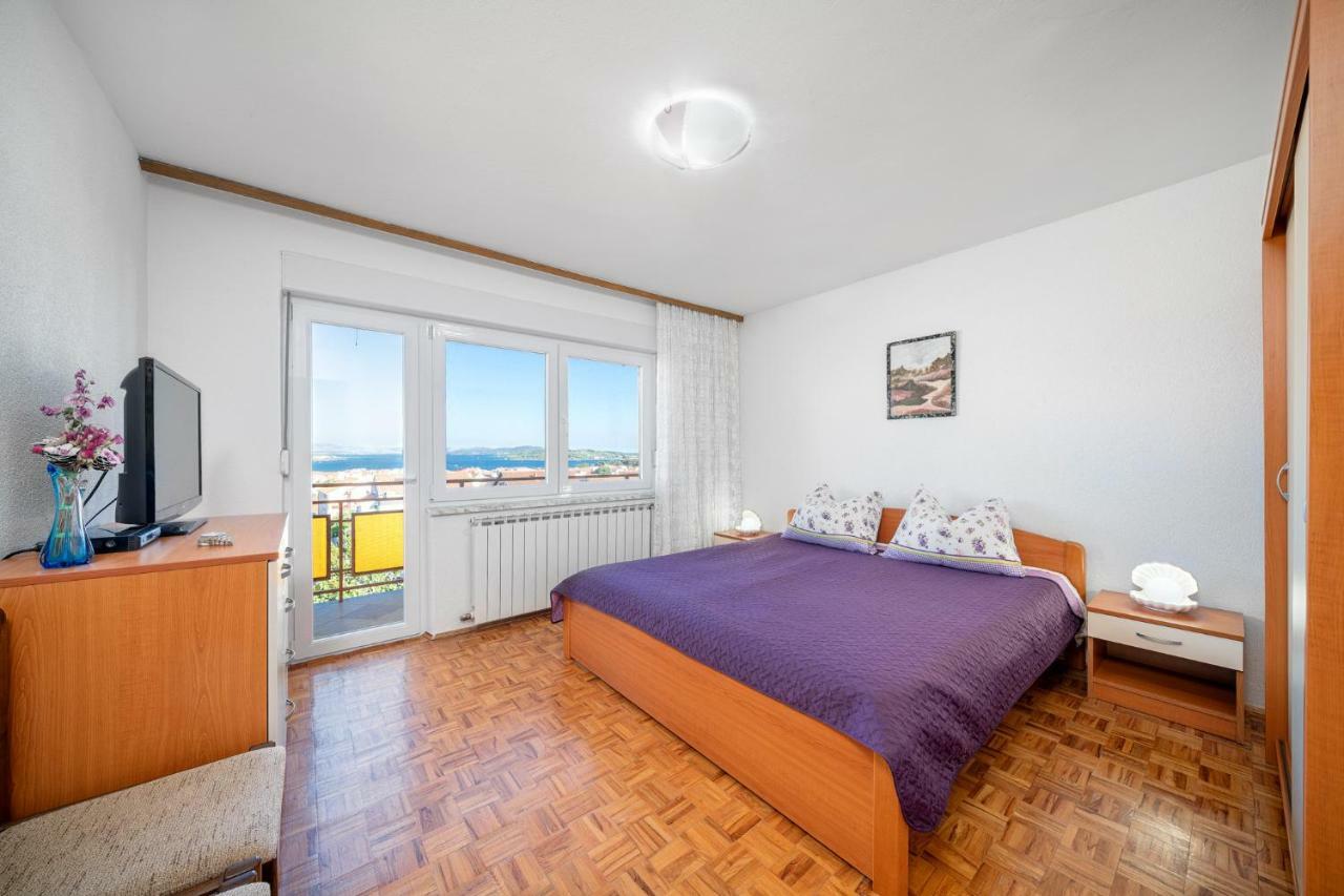 Apartmani Pataca Vodice Exterior foto